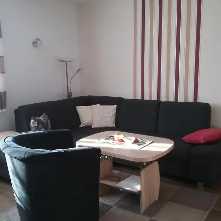 Einenkel Apartment *