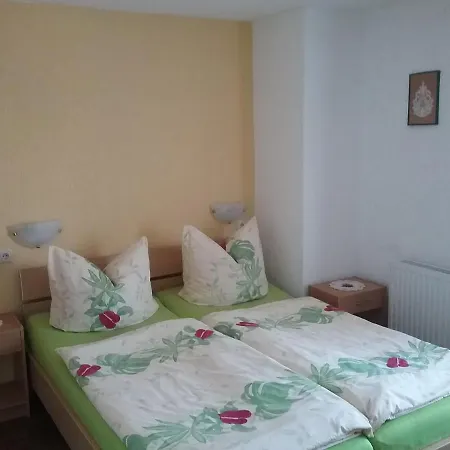 Einenkel Apartment *